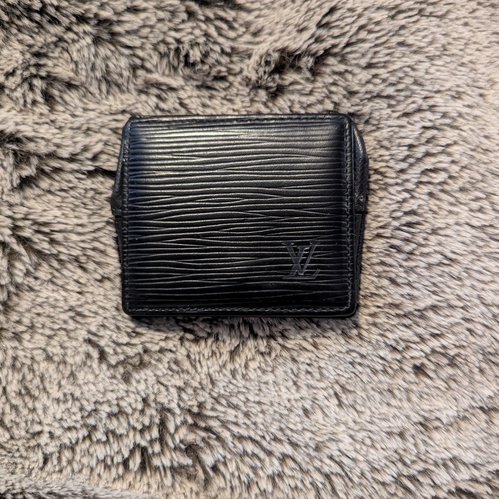 Louis Vuitton Epi Coin Epi Porte Coin Case